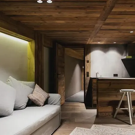6br Stunning Chalet Pool&cinema Villa *