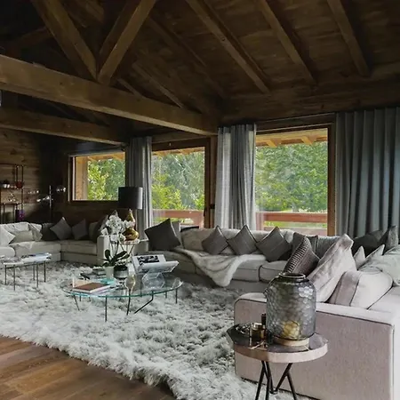 Villa 6br Stunning Chalet Pool&cinema *